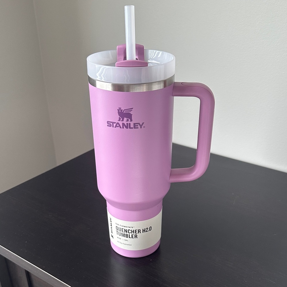 Stanley Lavender Quencher H2.0 Tumbler